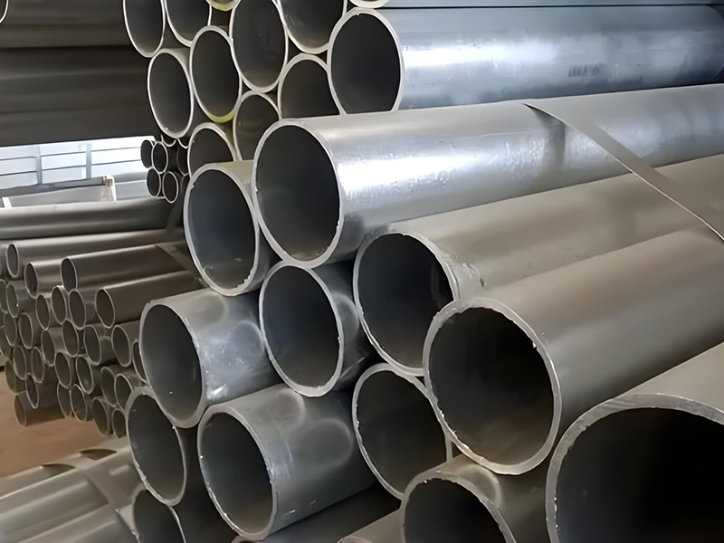 Hot galvanized welded pipe